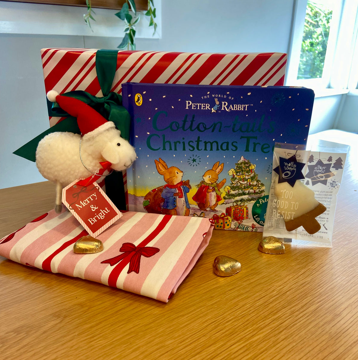 Cottontails Christmas Surprise