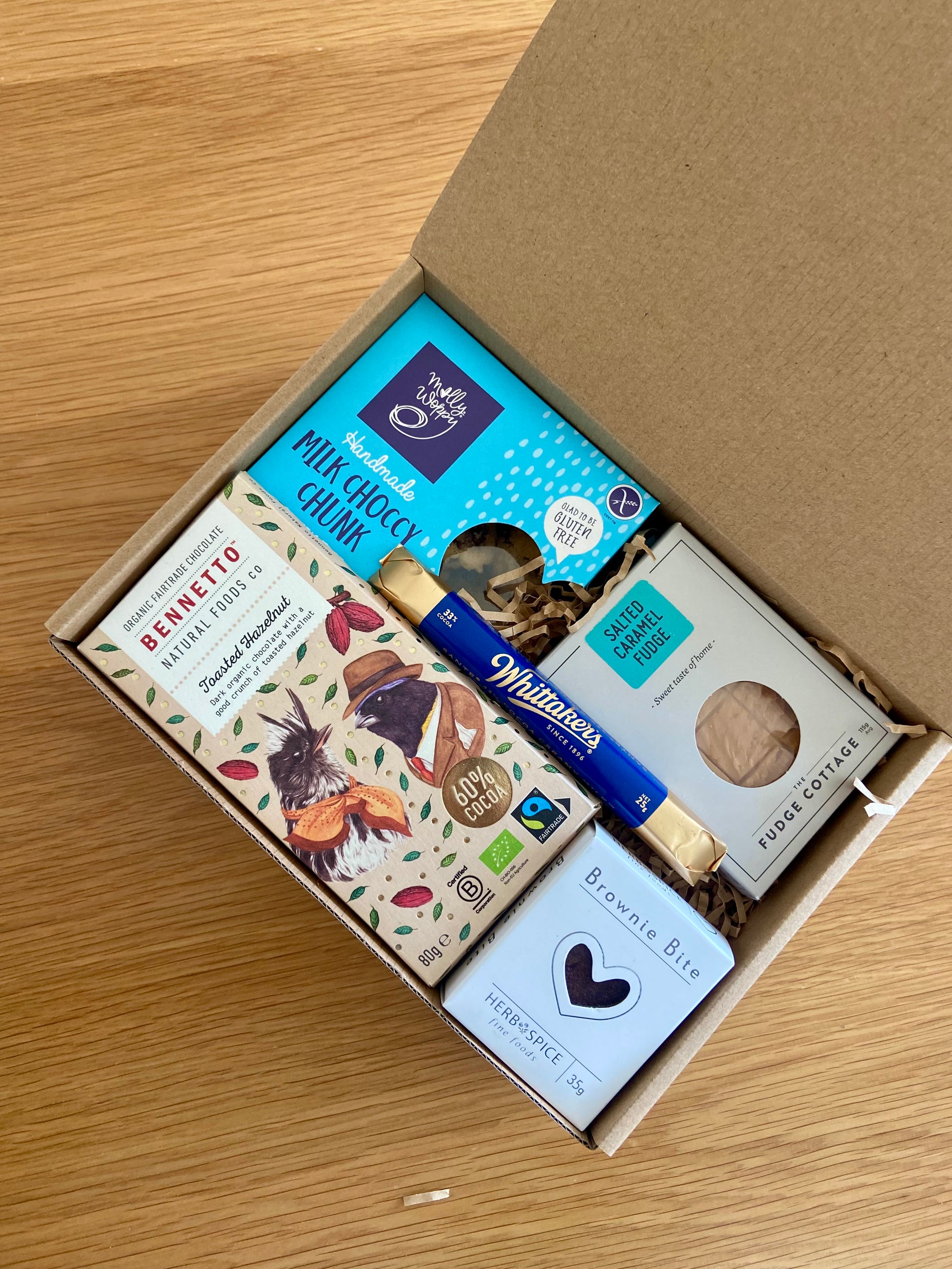 Little Legend gift box with Whittaker's chocolate, Bennetto chocolate, cookies and fudge